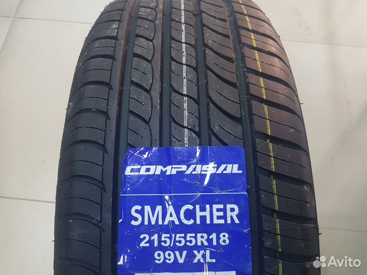 Compasal Smacher 215/55 R18