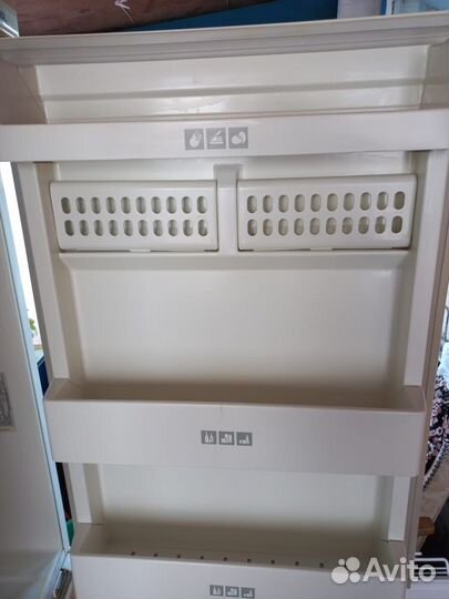 Холодильник бу Stinol