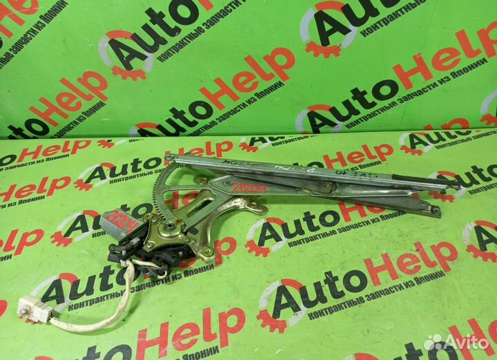 Стеклопод toyota altezza GXE10 передний правый