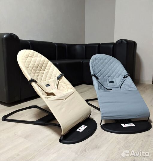 Шезлонг детский новый