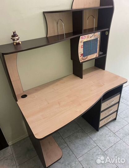 Компьютерный столик бу