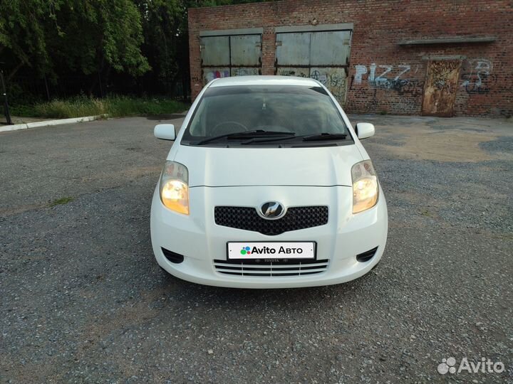 Toyota Vitz 1.0 CVT, 2005, 290 000 км