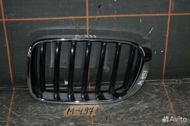 Решетка радиатора левая - BMW X3 F25