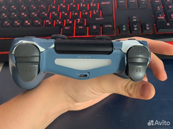 Джойстик ps4