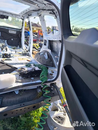 Четверть задняя правая Tank 500