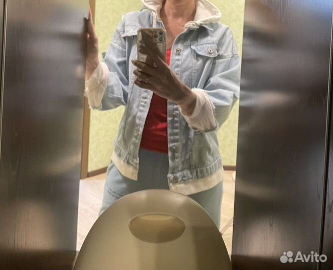 Джинсовая куртка