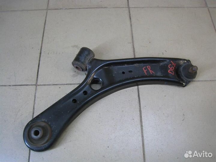 Рычаг передний правый нижний fiat Sedici 2007