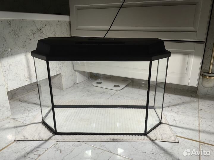 Аквариум для рыбок 75л