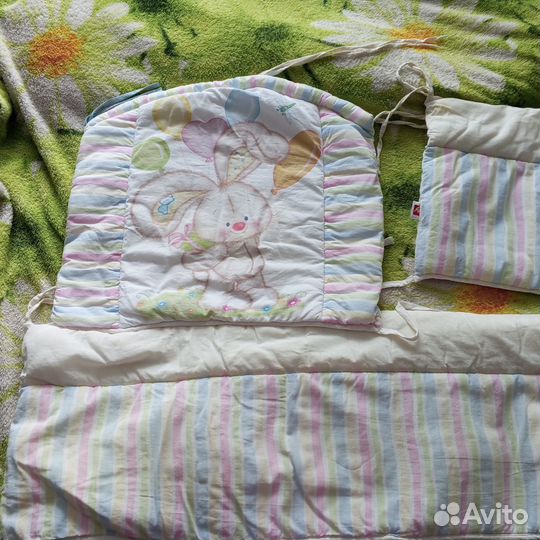 Бортики в детскую кроватку