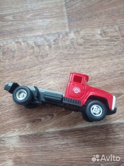 Модель грузовика