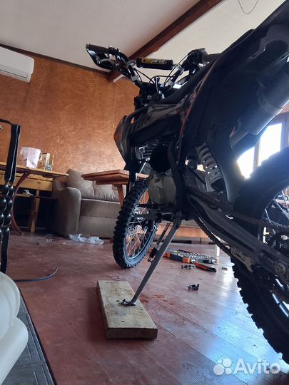 Питбайк 140 pitonmoto px7