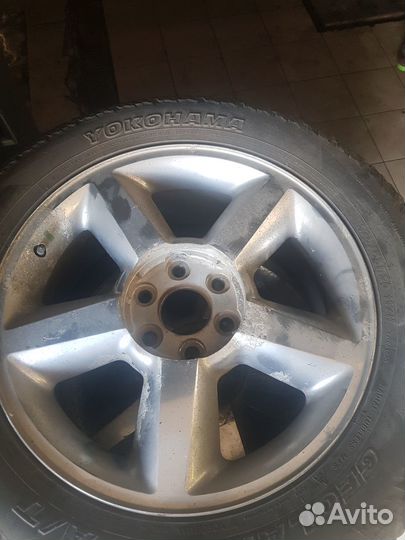 Комплект колес R20 Chevrolet Tahoe (07-14 г)