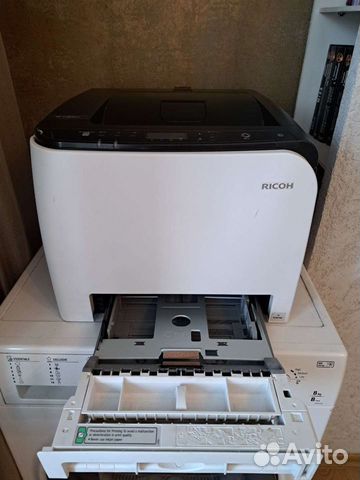 Лазерный цветной принтер ricoh SP C 261DNW объявление продам