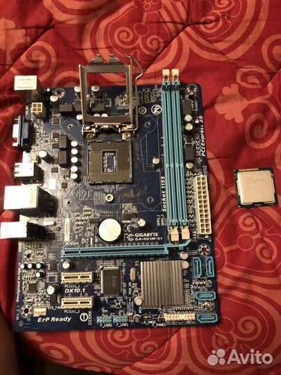 Материнская плата Gigabyte GA-H61M-S1