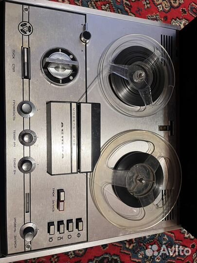 Магнитофон бобинный Астра 206