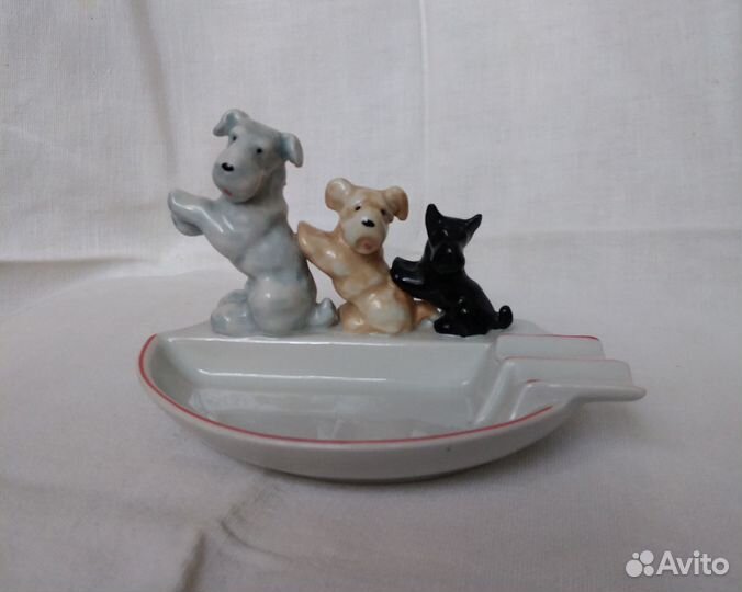 Пепельницы фарфоровые