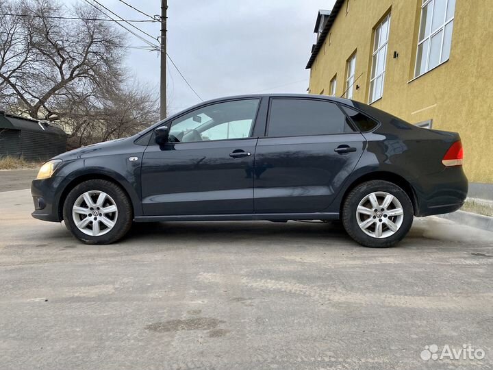Volkswagen Polo 1.6 МТ, 2011, 142 000 км