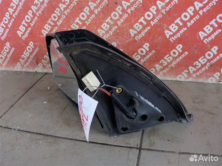 Зеркало заднего вида боковое переднее левое Toyota