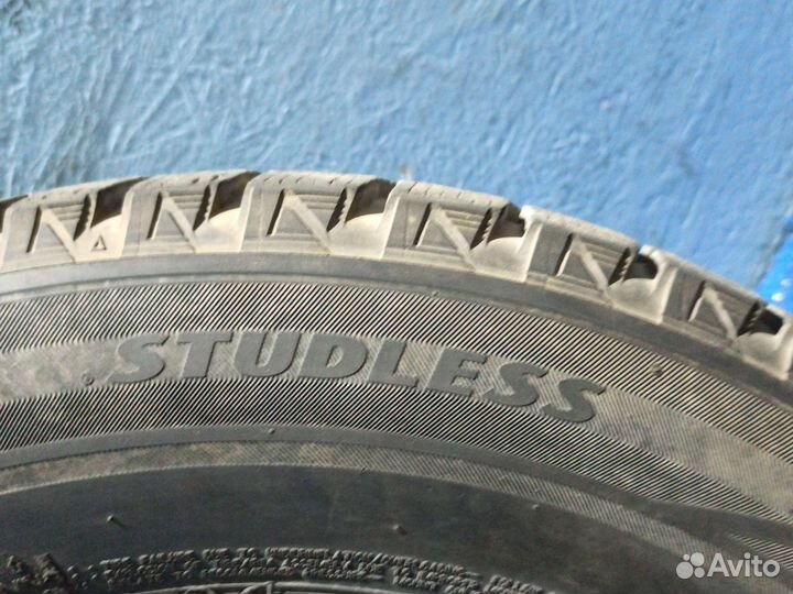 Bridgestone Blizzak WS-80 215/65 R16 98H