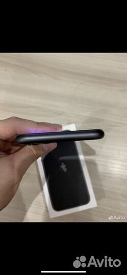 Мобильные телефоны бу iPhone 11