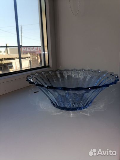 Винтажная ваза цветное стекло