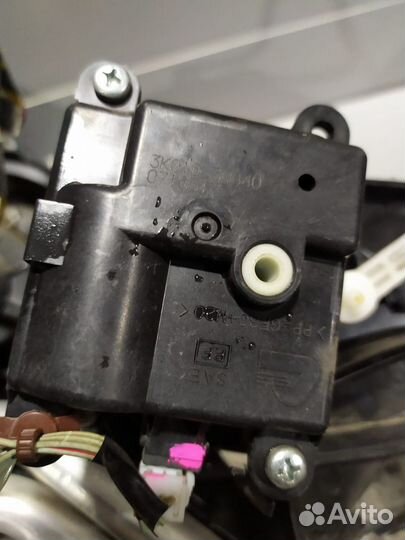 Сервоприводы печки Nissan Qashqai 2008