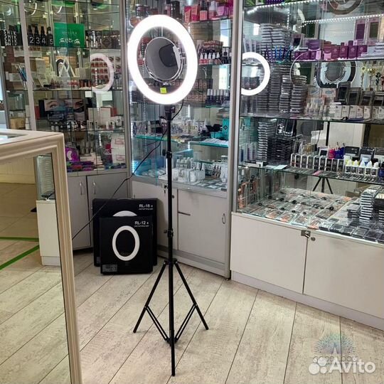 Кольцевая лампа RL-12