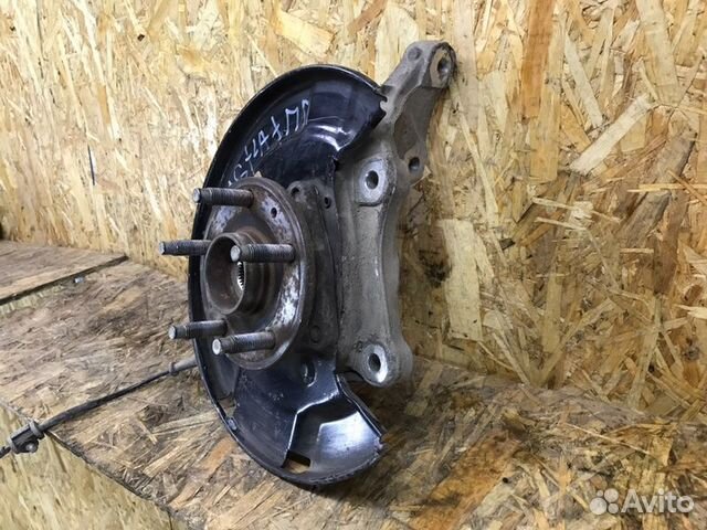 Цапфа передняя правая Opel Astra J седан 1.6 2014