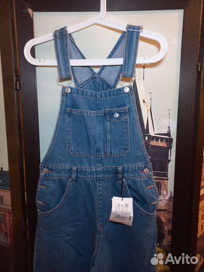 Джинсовый комбинезон Pull&bear