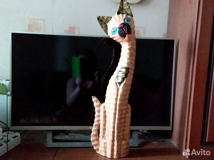 Кошка деревянная ручной работы 60 см