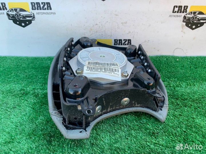 Подушка безопасности водителя