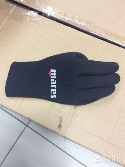 Перчатки mares