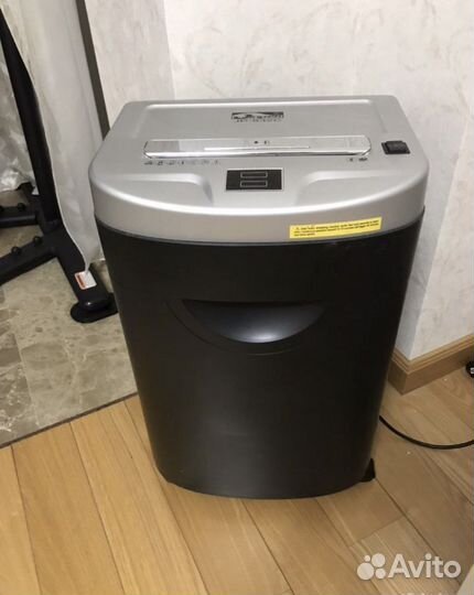 Уничтожитель бумаг