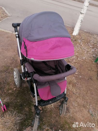 Прогулочная коляска