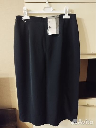 Юбка женская черная 44