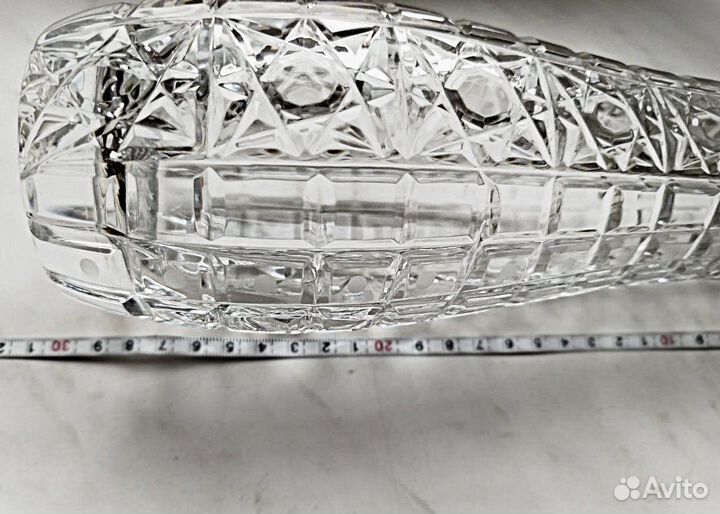 Хрустальная ваза для цветов с ободком из мельхиора