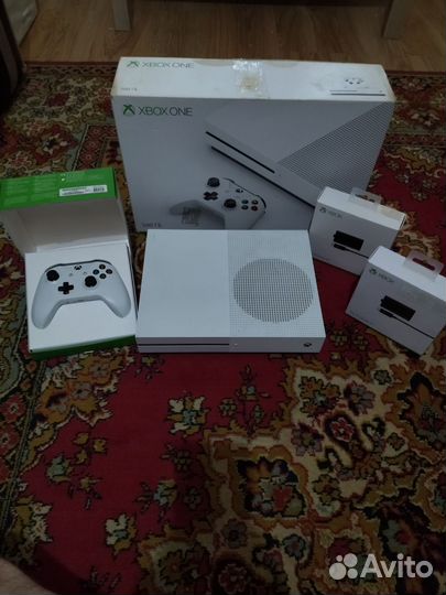 Xbox One s 500 gb