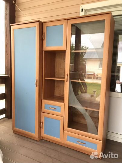 Шкаф сервант в детскую комнату