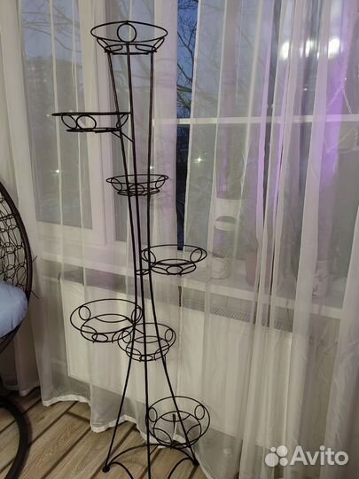 Подставка для цветов и полочки