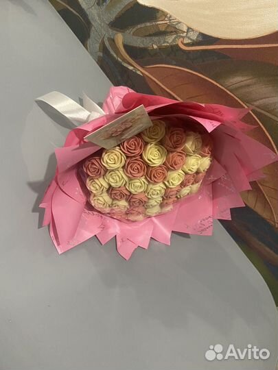 Букет роз из шоколада
