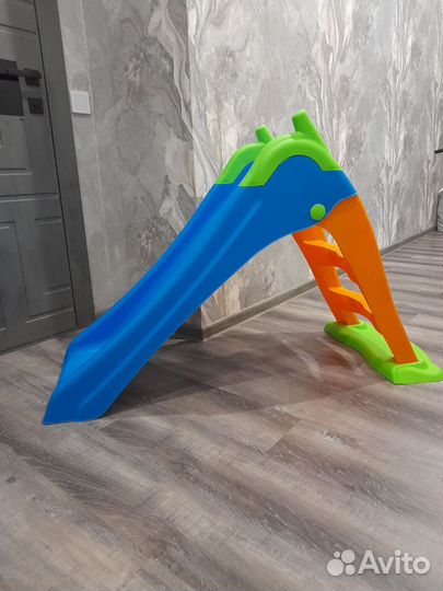 Детская горка пластиковая