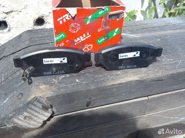 Тормозные колодки задние митсубиси каризма