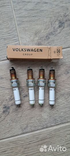 Коплект свечей VAG