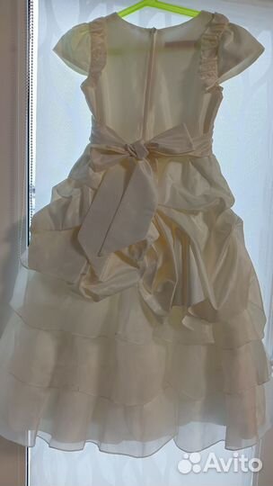 Нарядные платья для девочки