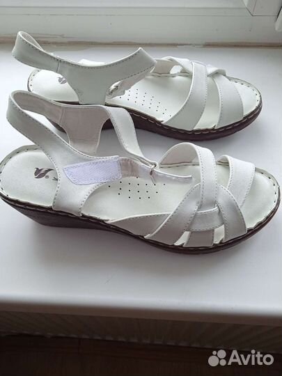 Босоножки женские 38 размер натуральная кожа новые