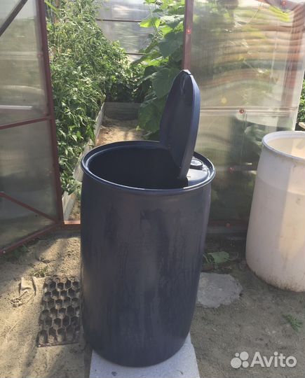 Пластиковые бочки