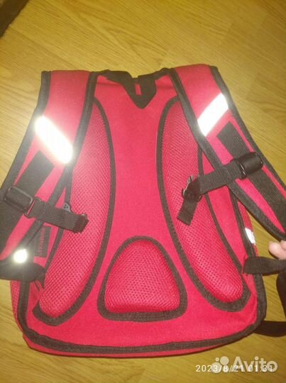 Школьный рюкзак