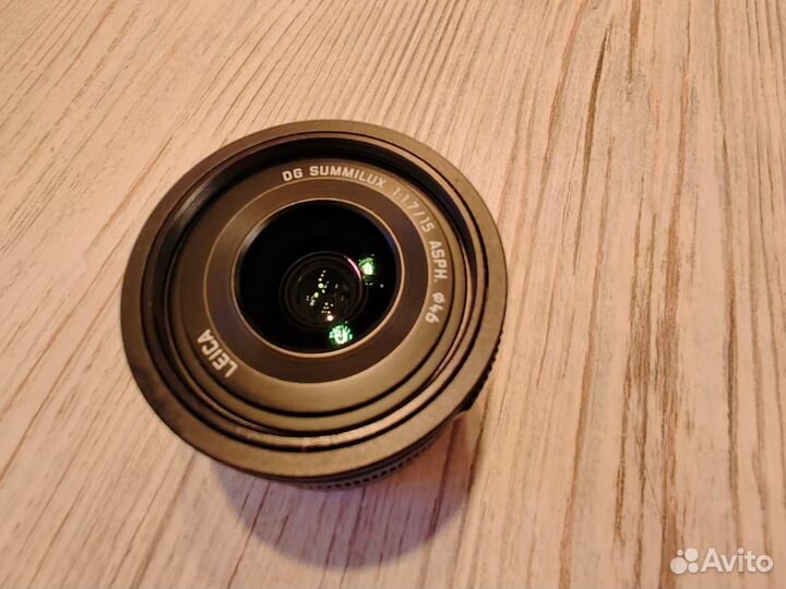Panasonic Leica DG Summilux 15mm f / 1.7Micro 4/3