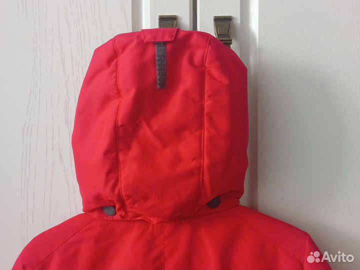 Куртка осенняя на девочку