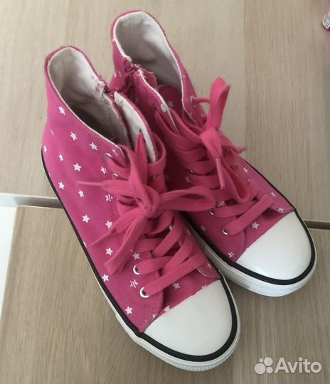 Кросовки летние benetton 36